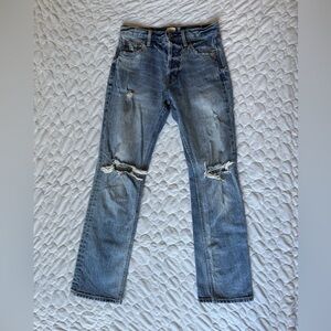 GAP Women’s Blue Straight Leg Jeans with Vintage Distressing